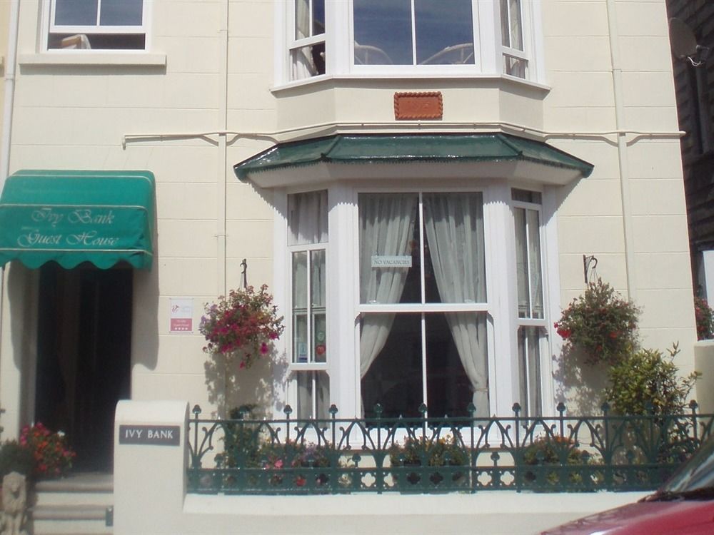 Ivy Bank Guest House Tenby Extérieur photo