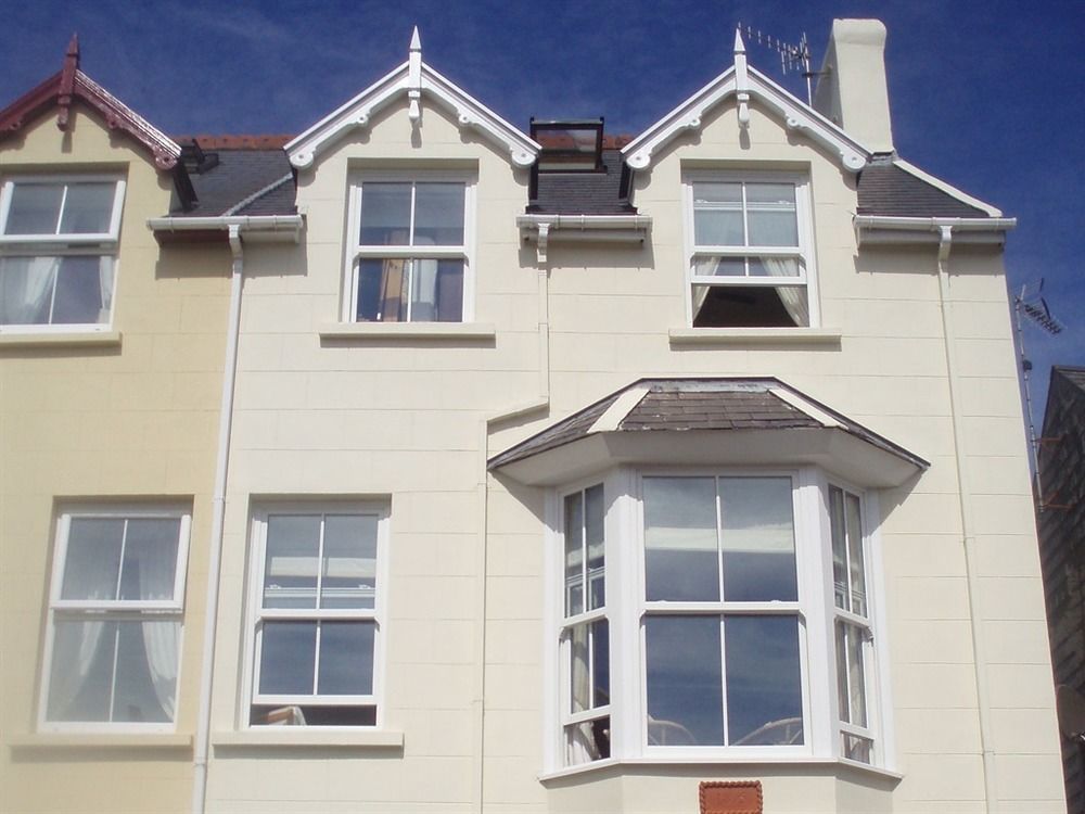 Ivy Bank Guest House Tenby Extérieur photo