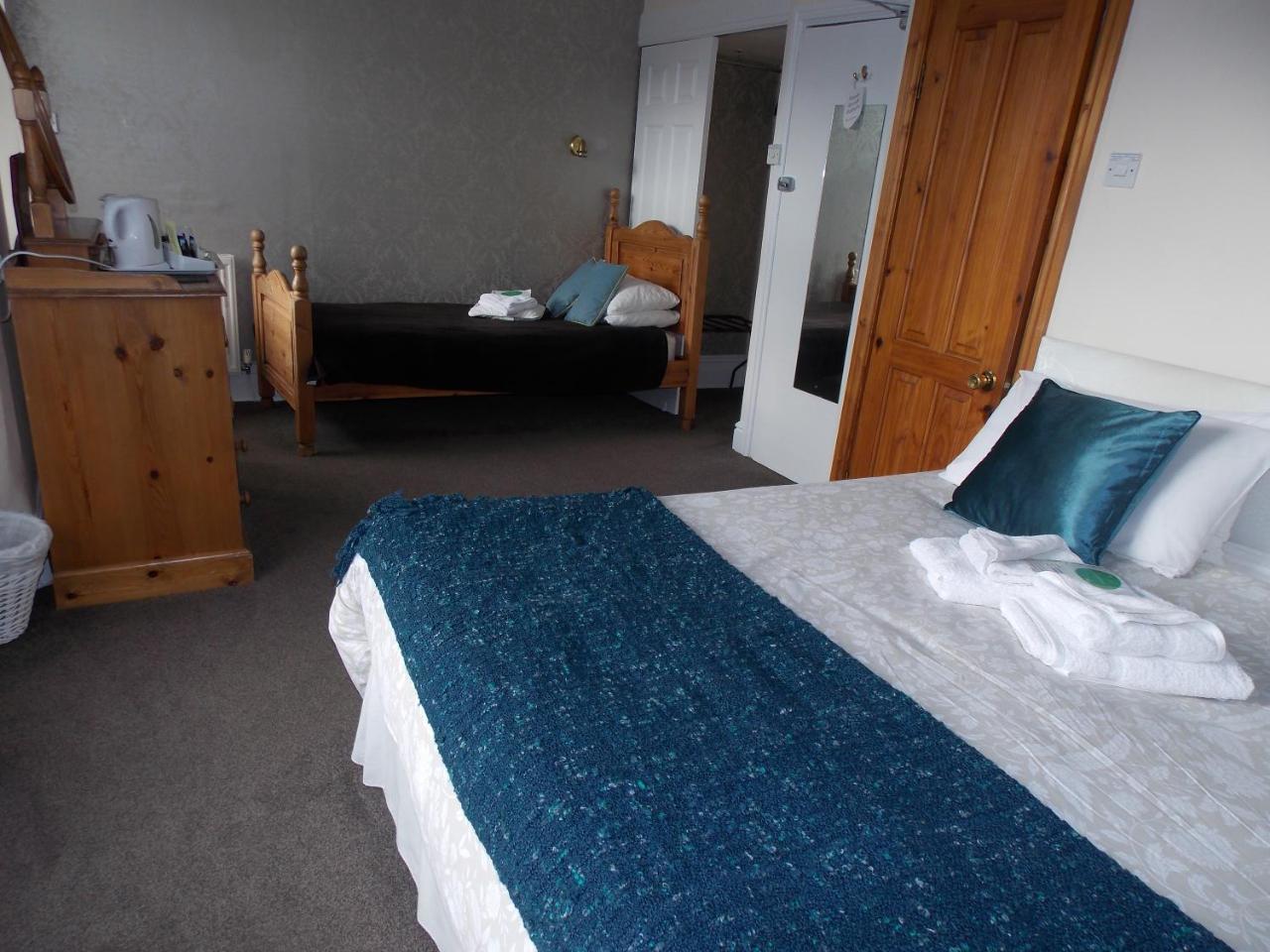Ivy Bank Guest House Tenby Extérieur photo