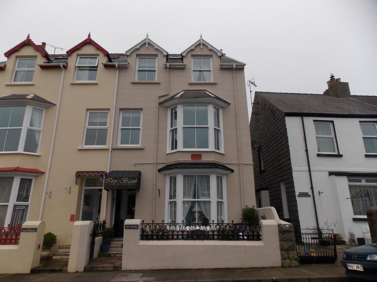 Ivy Bank Guest House Tenby Extérieur photo