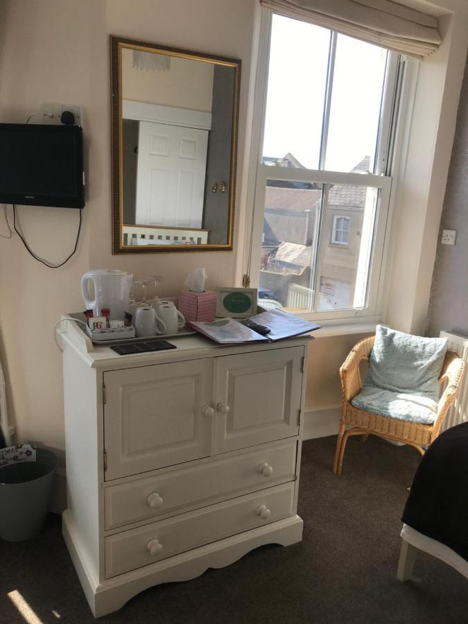 Ivy Bank Guest House Tenby Extérieur photo