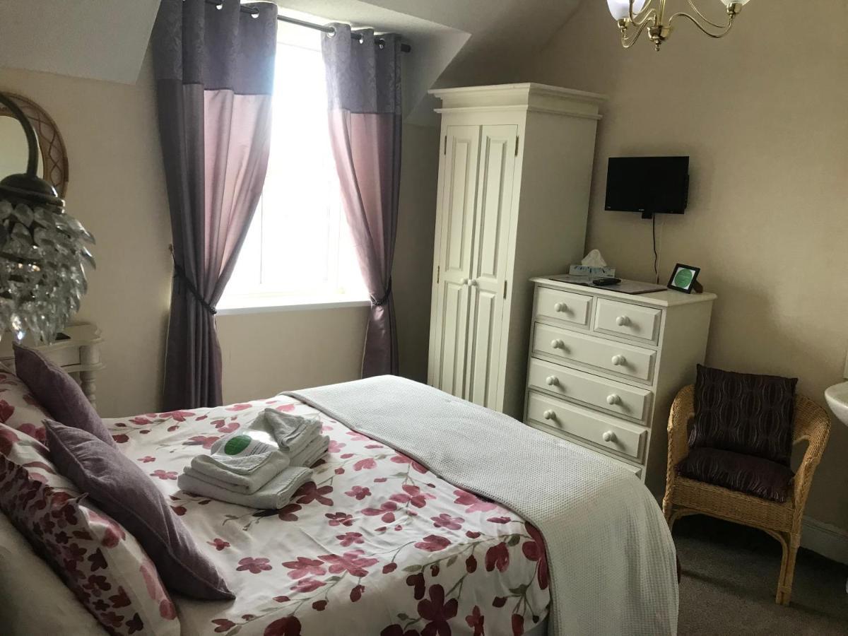 Ivy Bank Guest House Tenby Extérieur photo